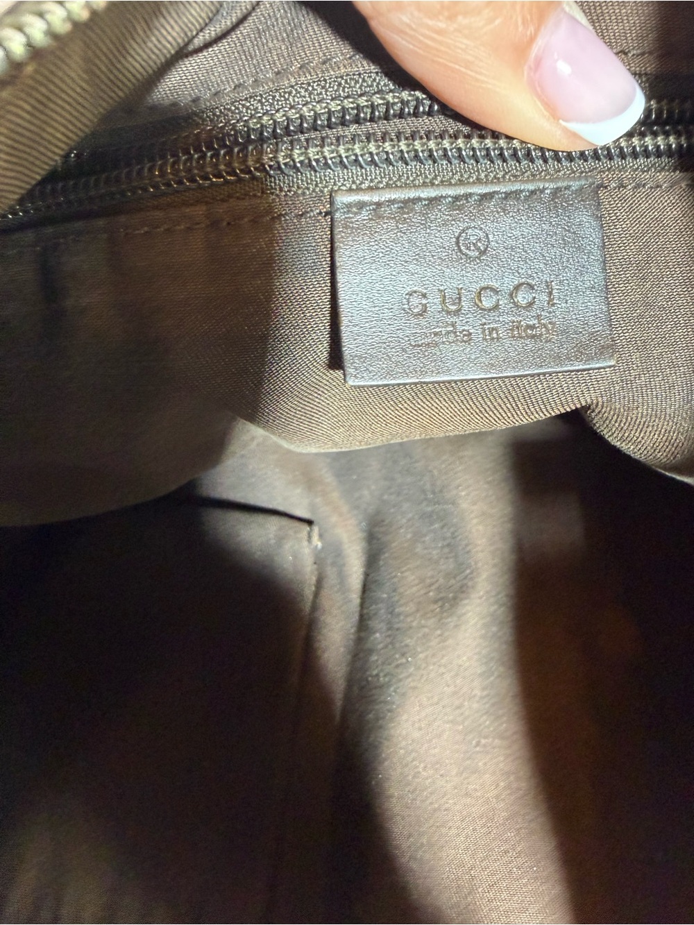 Gucci Tan/Brown GG Canvas Crossbody with Bee Charm - Picture 13 of 14